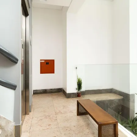 Apartment Limehome Calcada Do Cardeal *