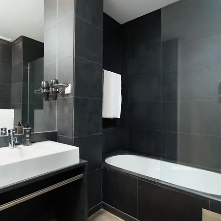 Apartmanhotel Limehome Calcada Do Cardeal Lisboa