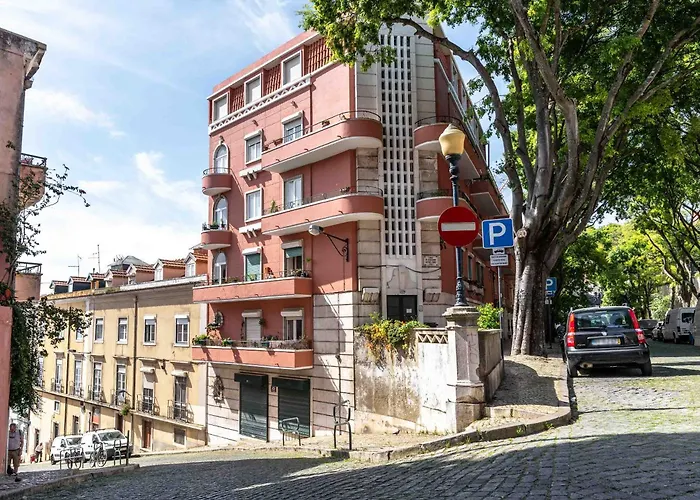 Limehome Calcada Do Cardeal 4* Lisboa