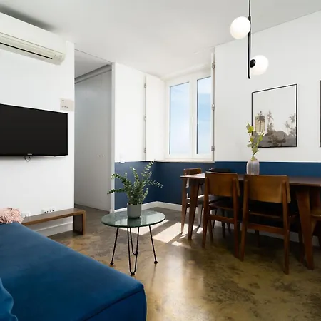 Limehome Calcada Do Cardeal 4* 리스본