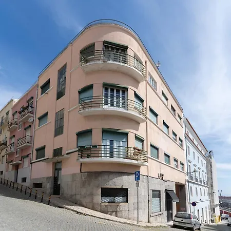 Limehome Calcada Do Cardeal 아파트호텔 리스본